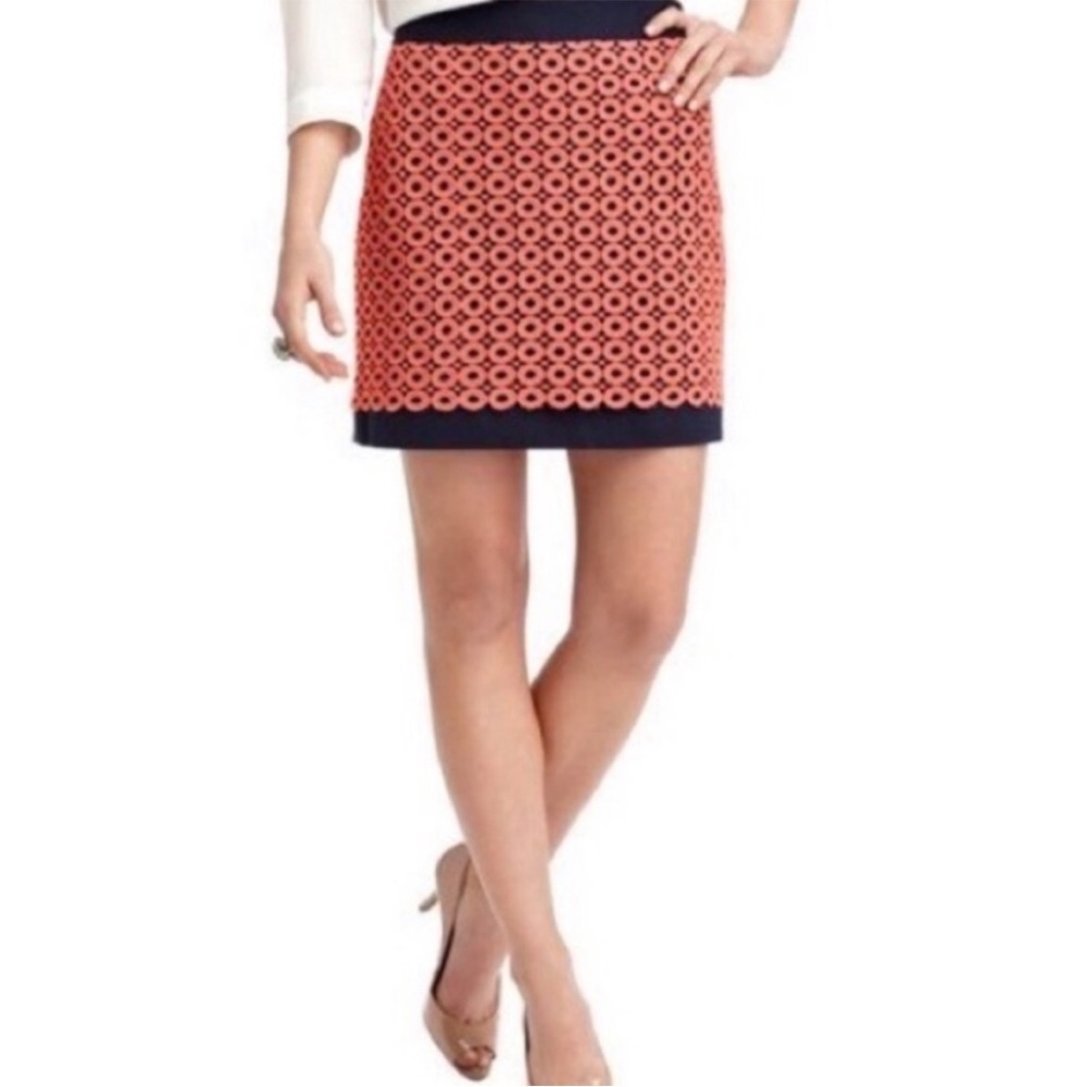 Loft circle lace overlay shift skirt size 10